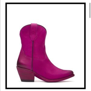 Pink cowboy  boots